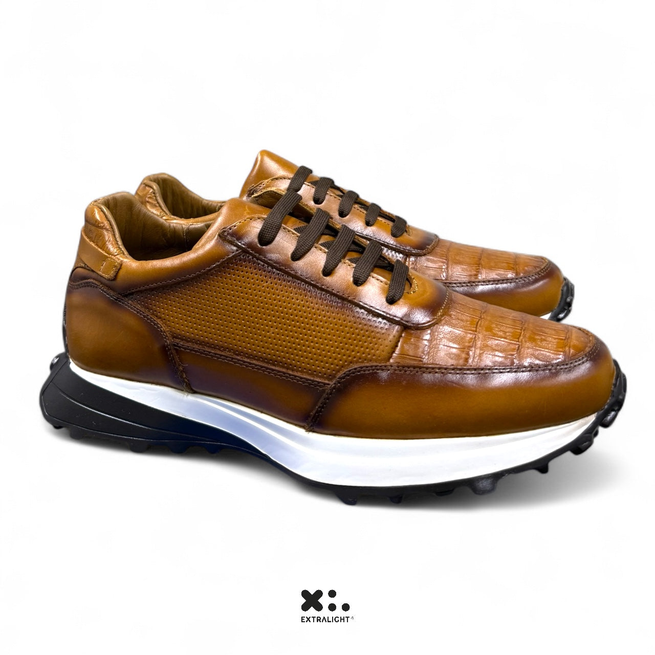 sneaker de piel / cayman miel añejo legitimo 20k extralight