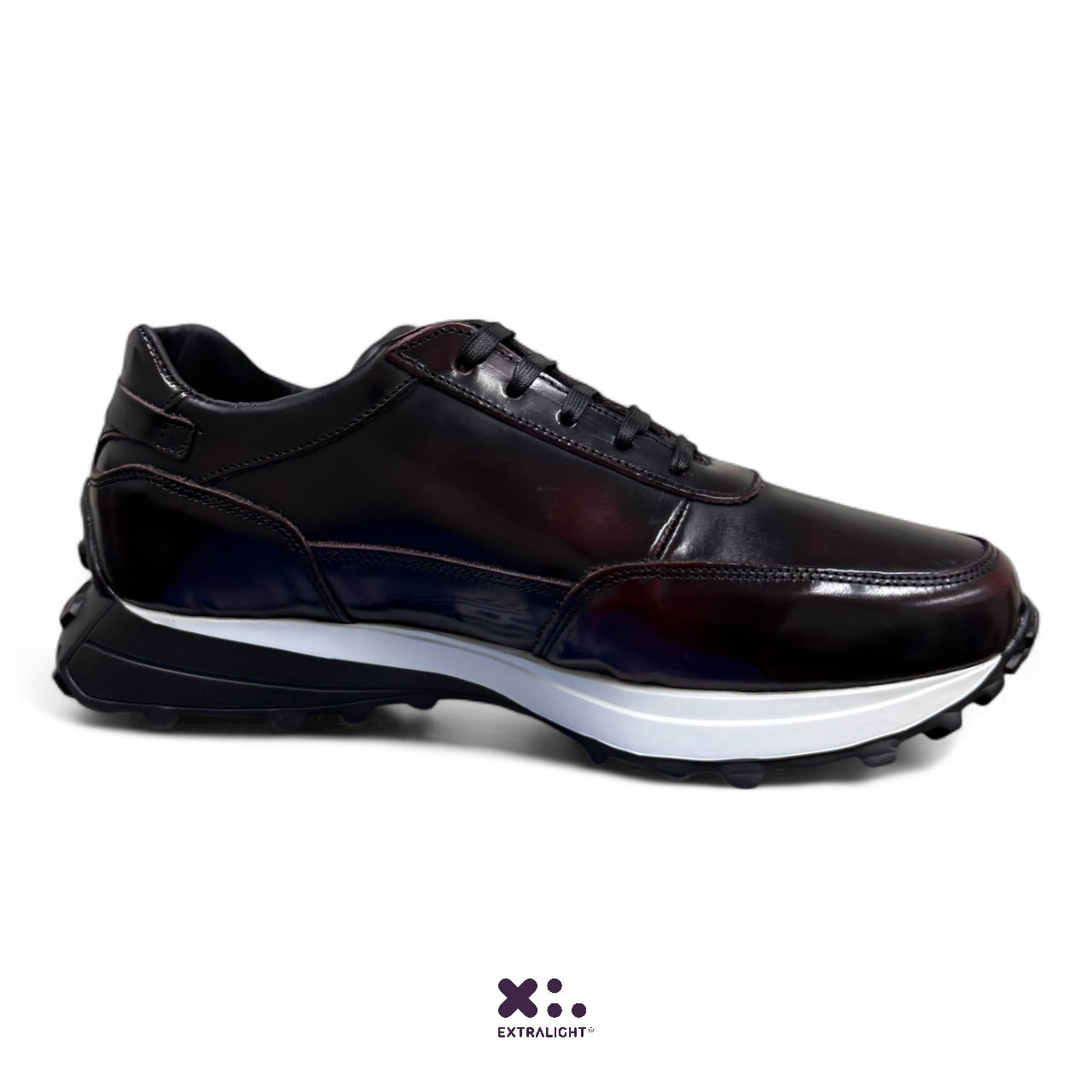 sneaker de piel camaleón Black cherry 20k extralight