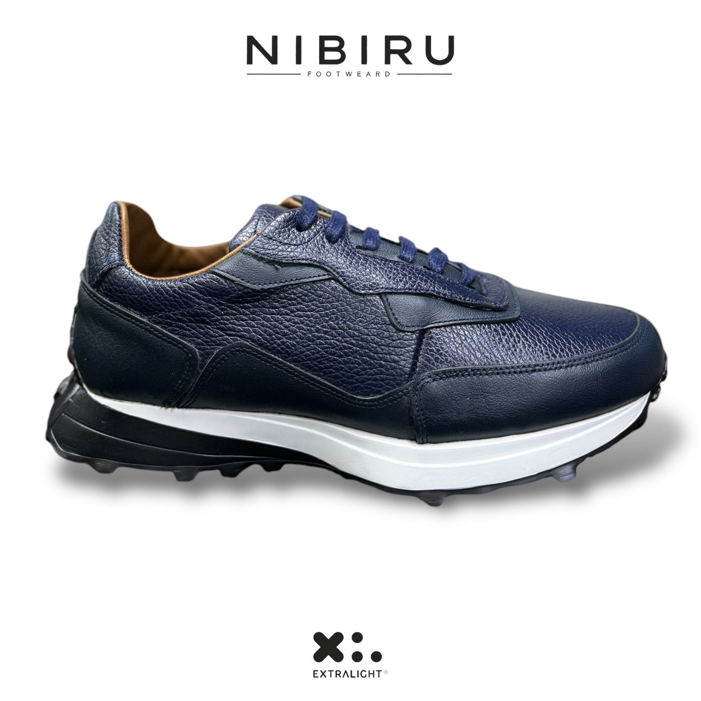 sneaker de piel flother contrastes en azul marino suela extraligera mod 20k99