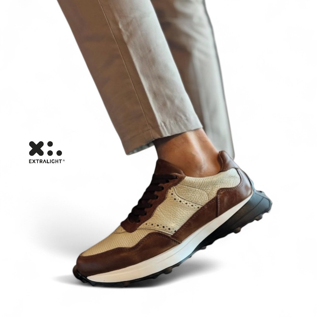 sneakers de piel venado cream coñac 2010 extralight bostoniano