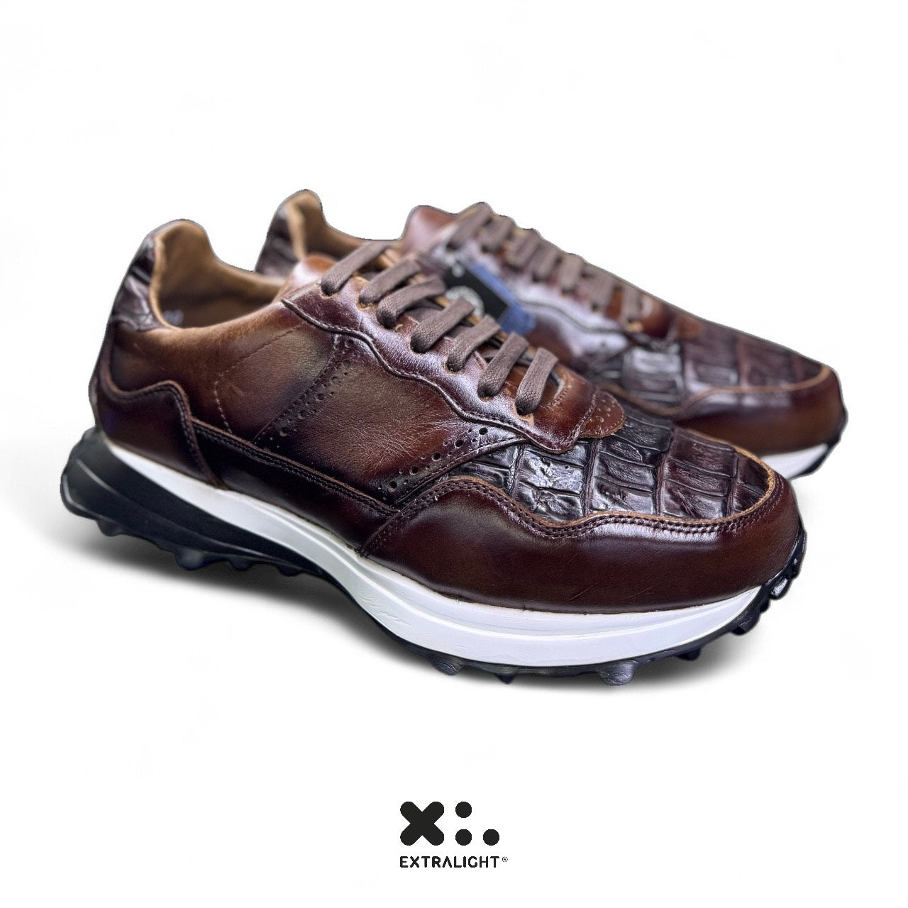sneaker de piel cognac añejo / cocodrilo legitimo 20k10 extralight