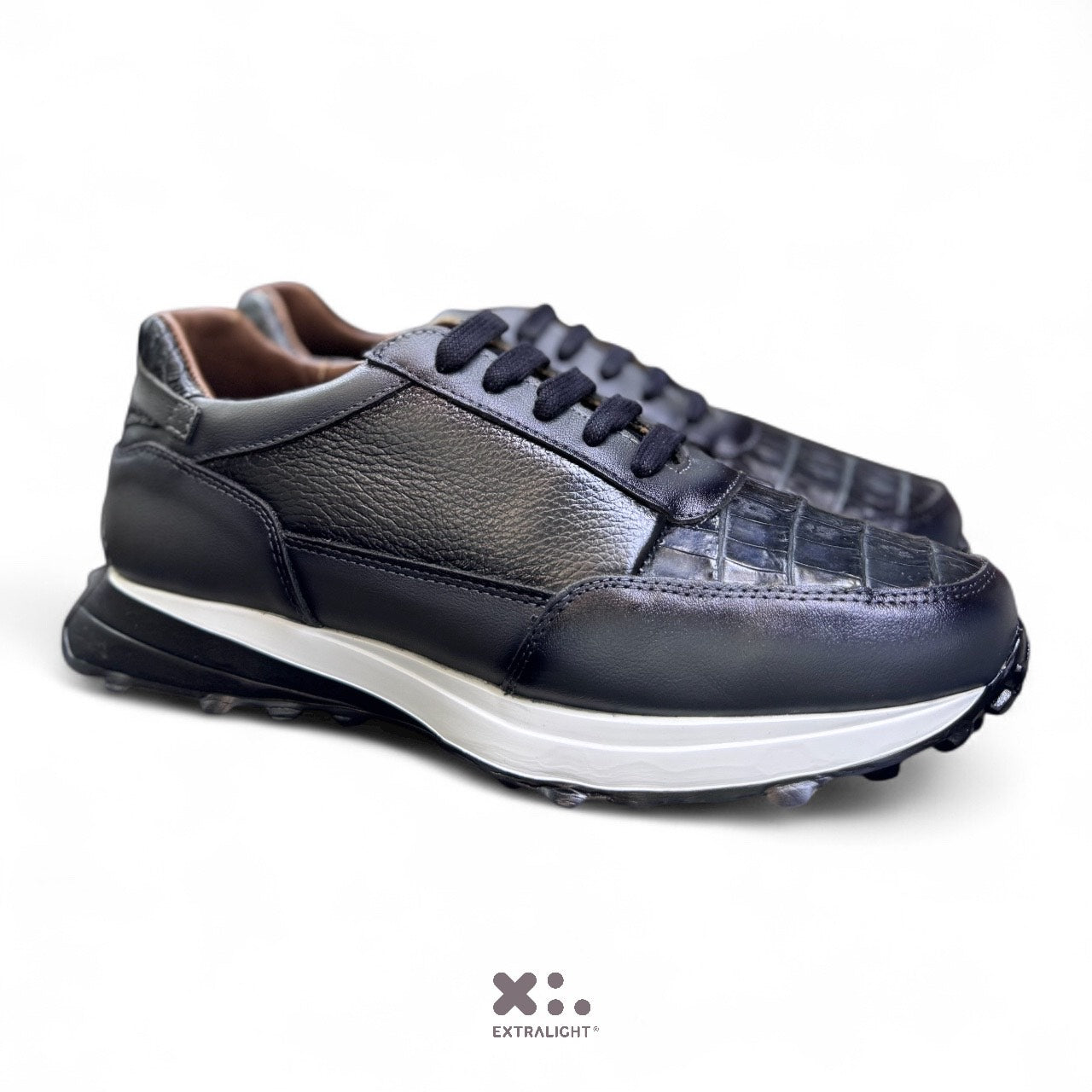 sneaker de piel venado gris oxford cocodrilo legit 20k extralight