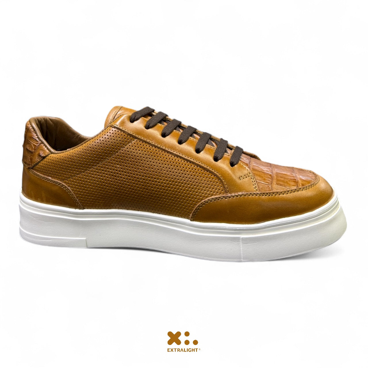 sneaker de piel cayman miel perforado 16k vermil extralight