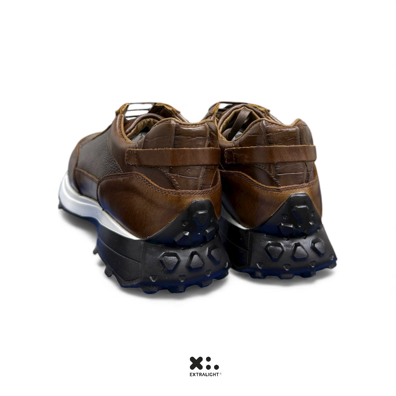 sneaker de piel alligator legit cognac 20k extralight