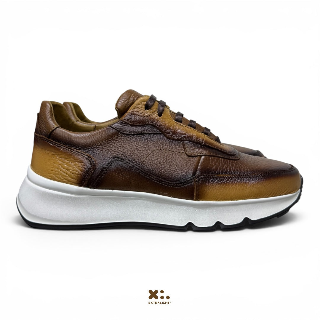 sneaker Flandes  - piel venado paleta café miel Extralight®