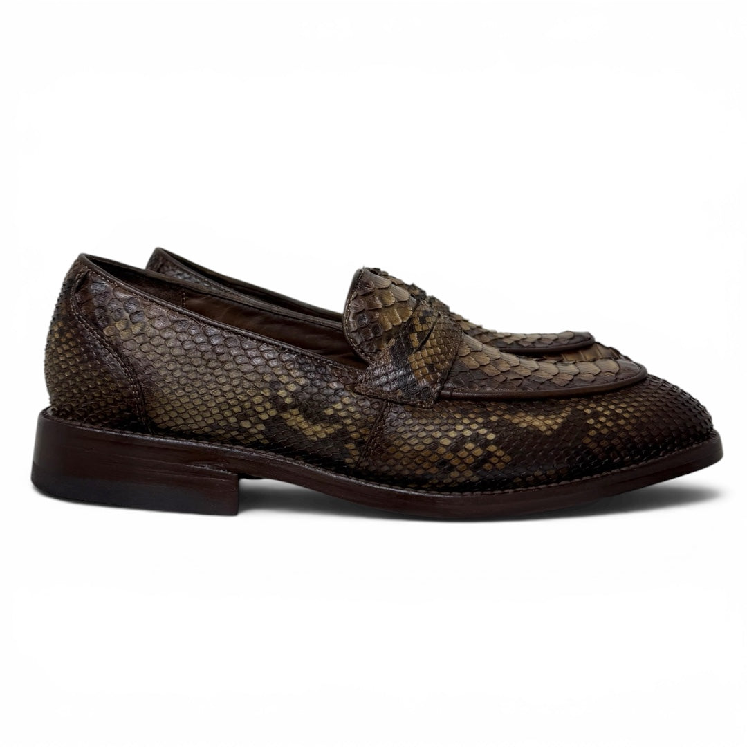 Loafers clermont piel full pyton capuchino