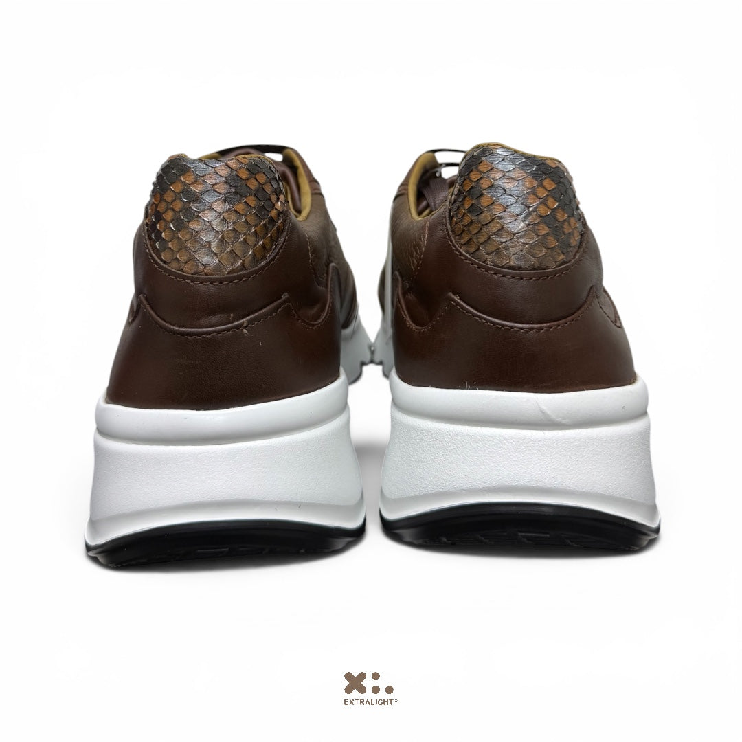sneaker fendo- piel cognac Python miel Extralight®