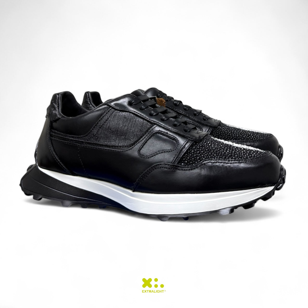 sneaker de piel camaleon / Mantarraya diamond/ avestruz  legitimo 20k64 extralight