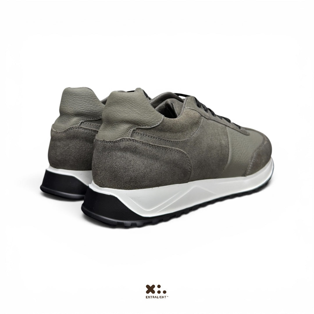 sneaker carson - piel / gamuza silver Extralight®