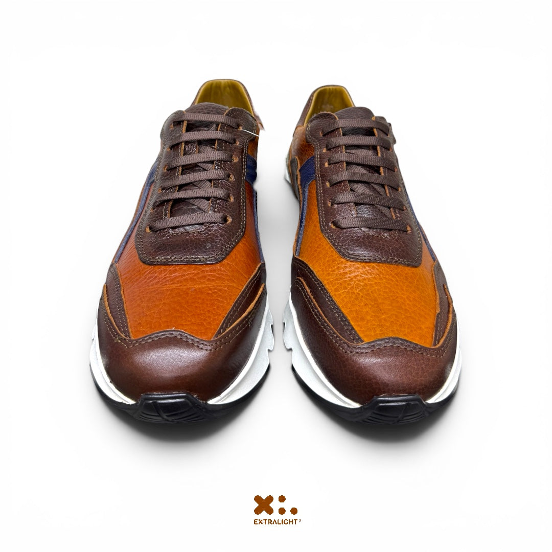 Sneaker chárger de piel venado café caoba Extralight®