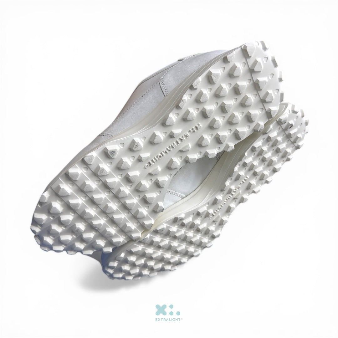 sneakers de piel on white extralight mod james