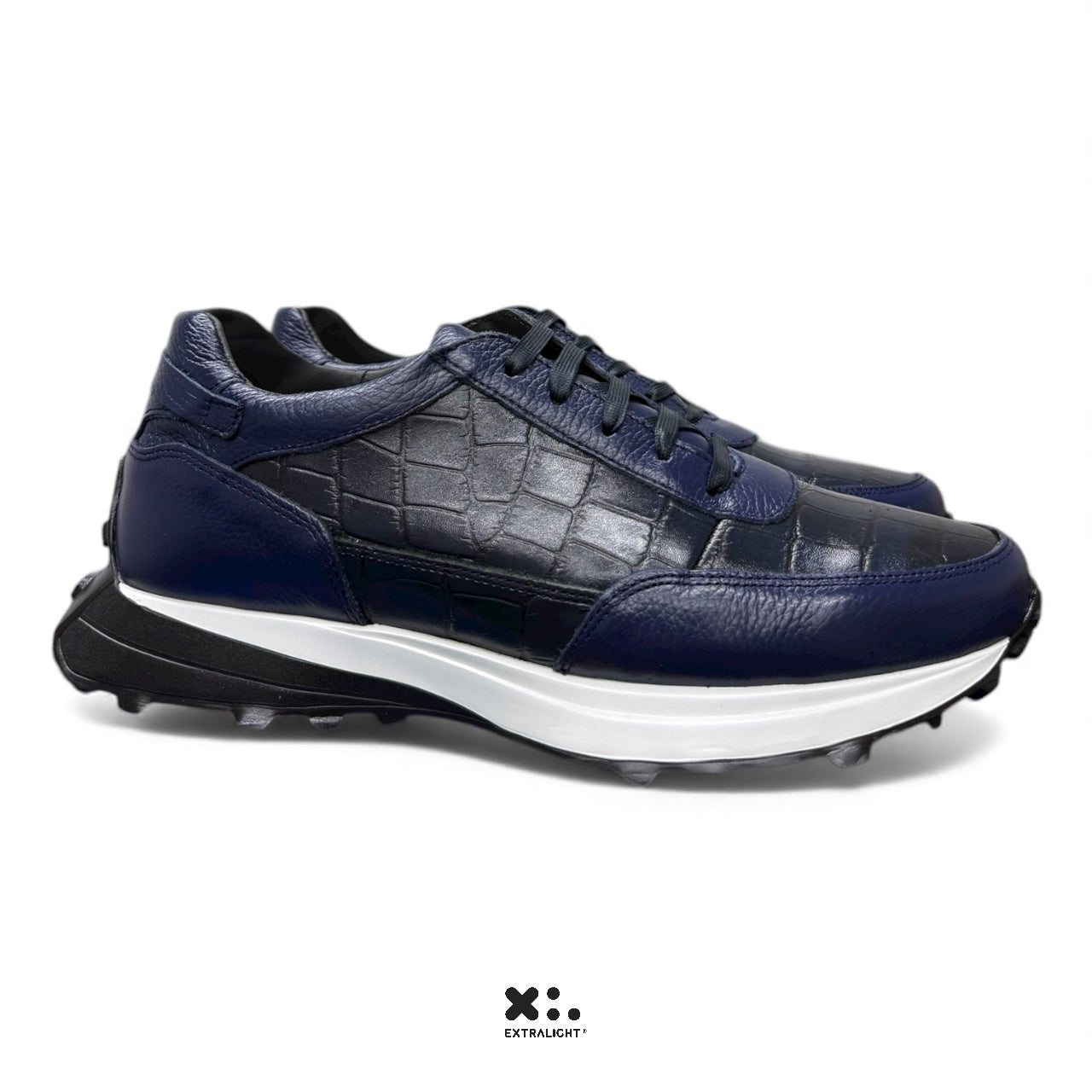 sneaker de piel skin print alligator blue venado 20k extralight