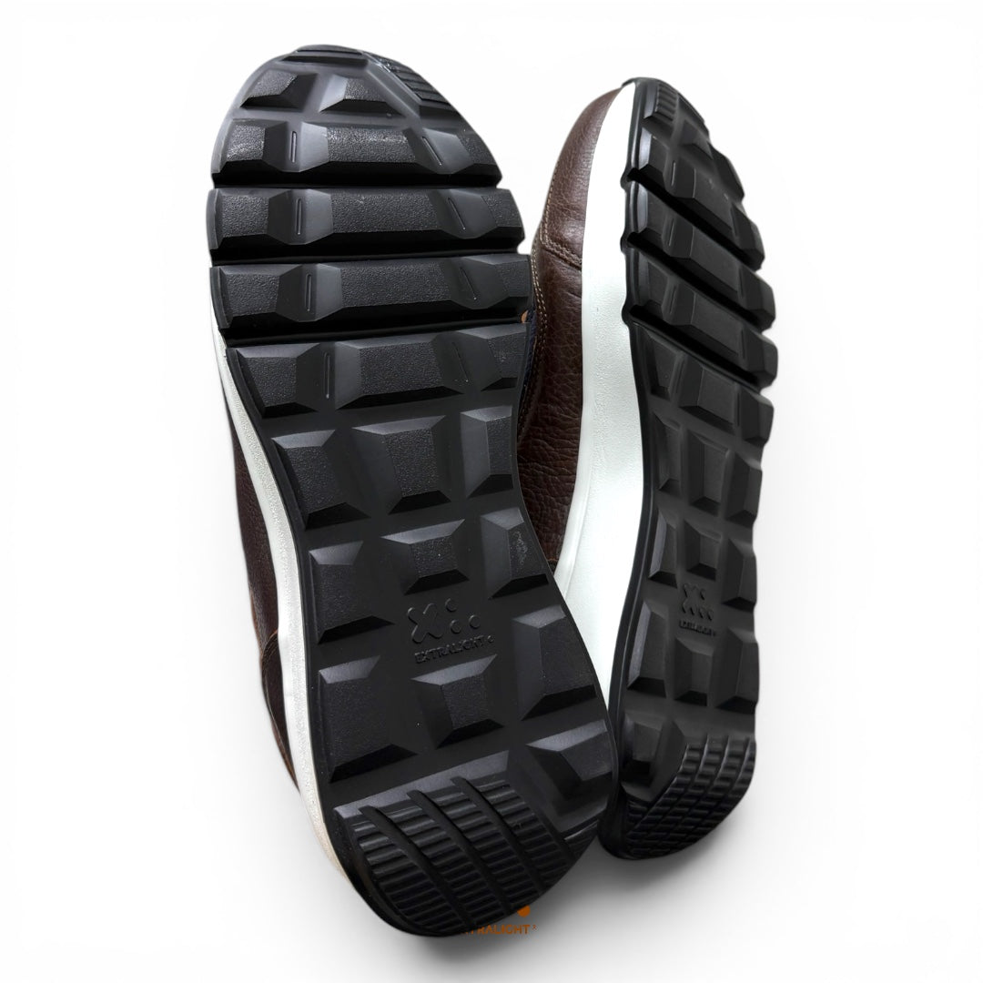 Sneaker chárger de piel venado café caoba Extralight®