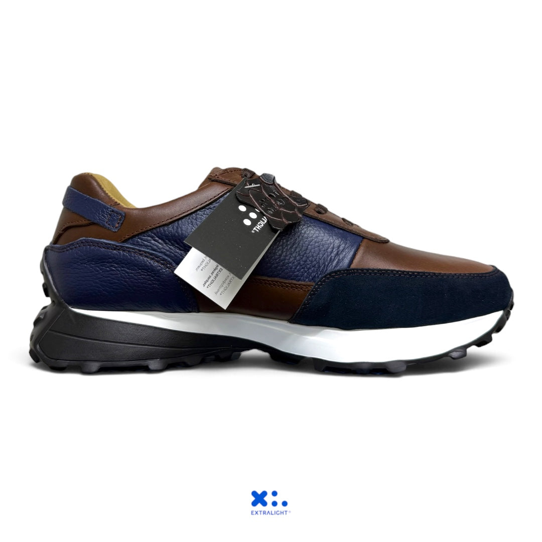 sneaker de piel coñac venado azul gamuza navy 20k extralight