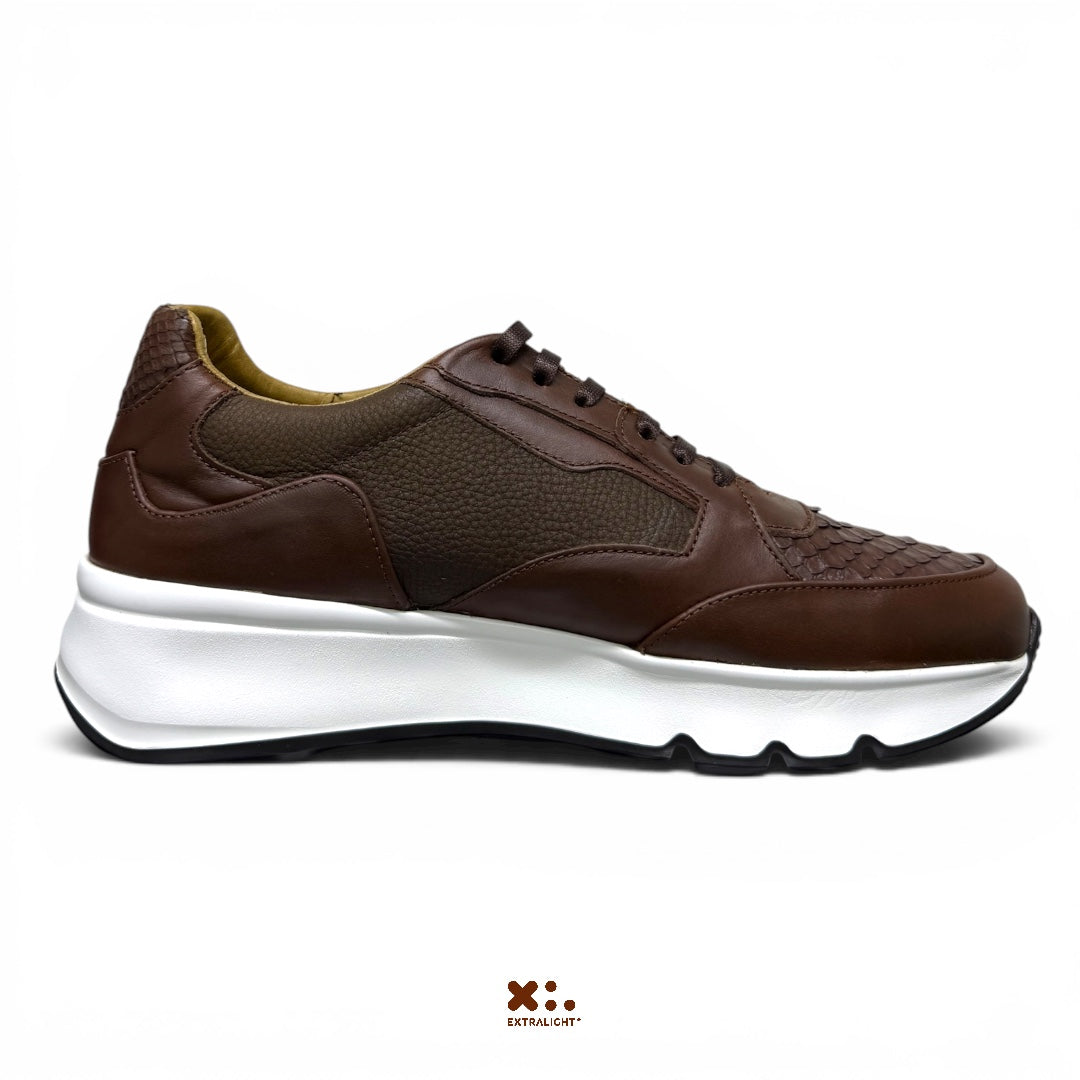 sneaker fendo- piel cognac Python chocolate  Extralight®