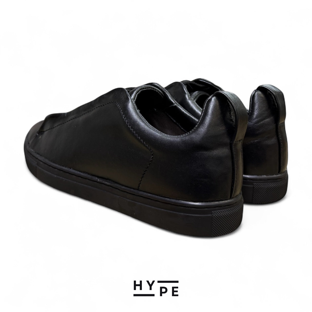 MAISON TOTAL BLVCK - piel cabrá