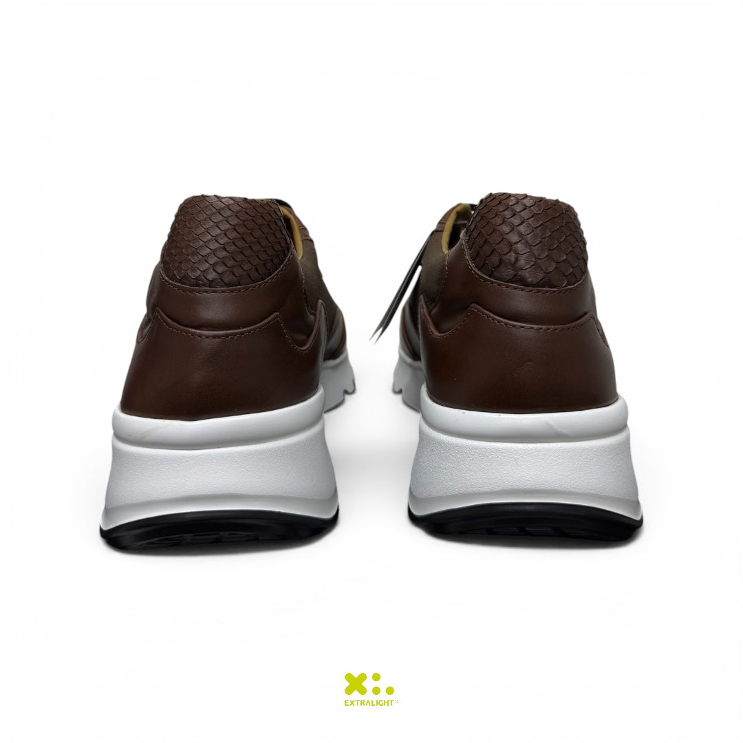 sneaker fendo- piel cognac Python chocolate  Extralight®
