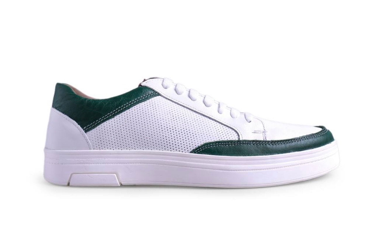 tenis de piel blanco / piel verde lacoste  mod 9002