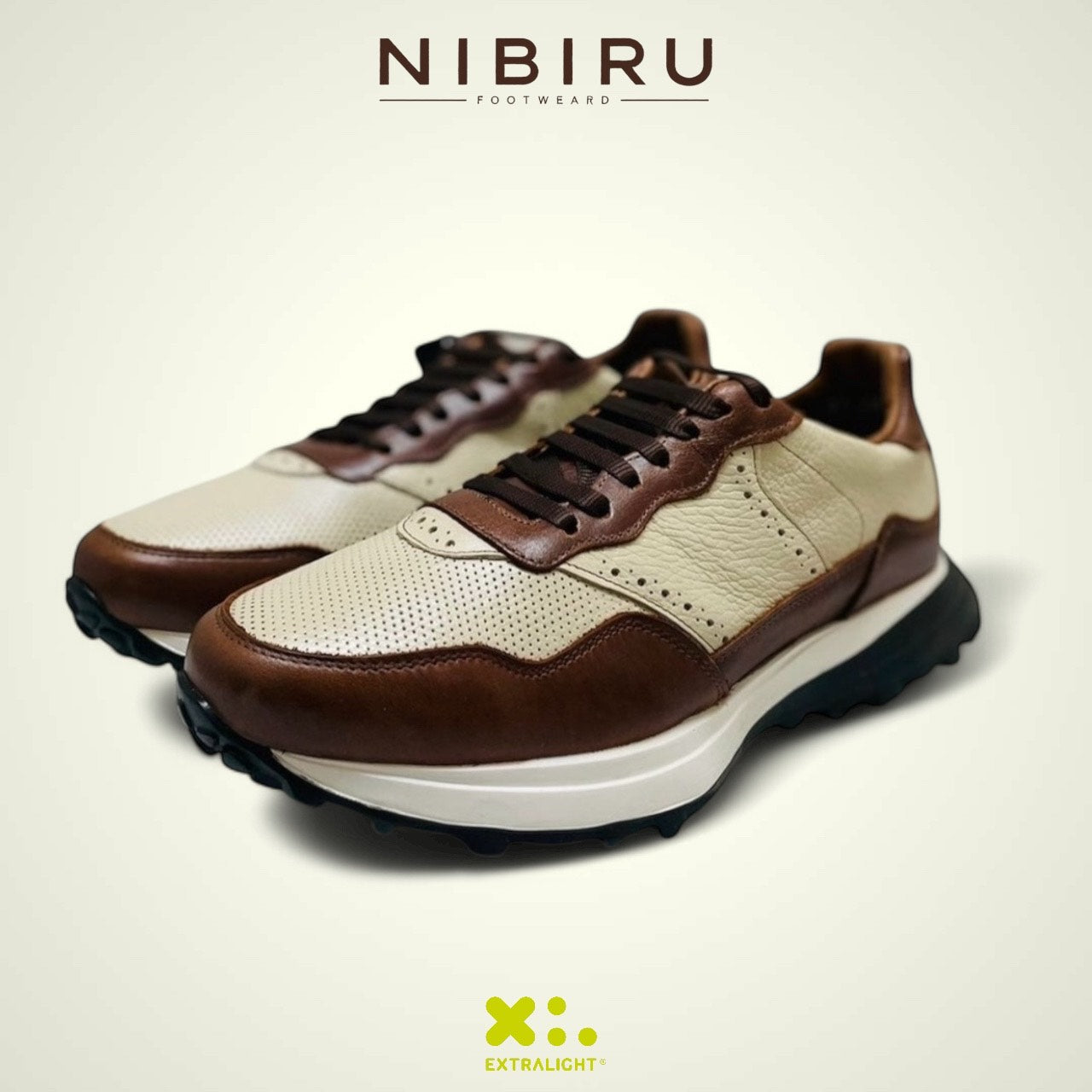 sneaker de piel coñac crema bostoniano detalle grabado punto suela extralight 20k10