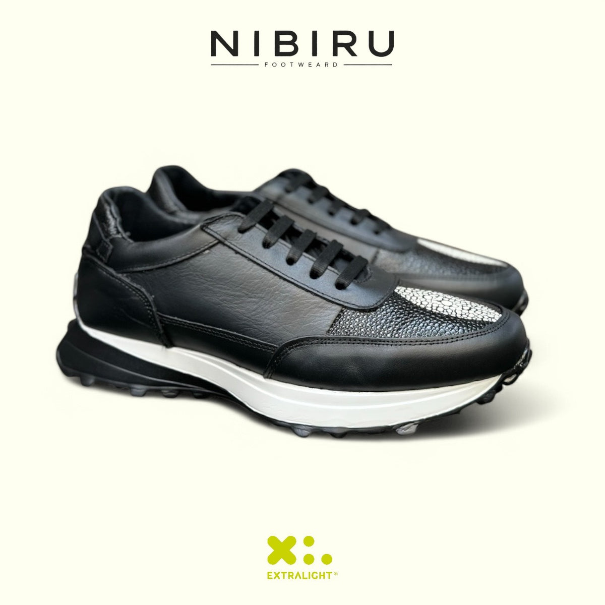 Mantarraya Reyna sneaker de piel napa negro / grabado piel exotica de mantarraya reyna ...