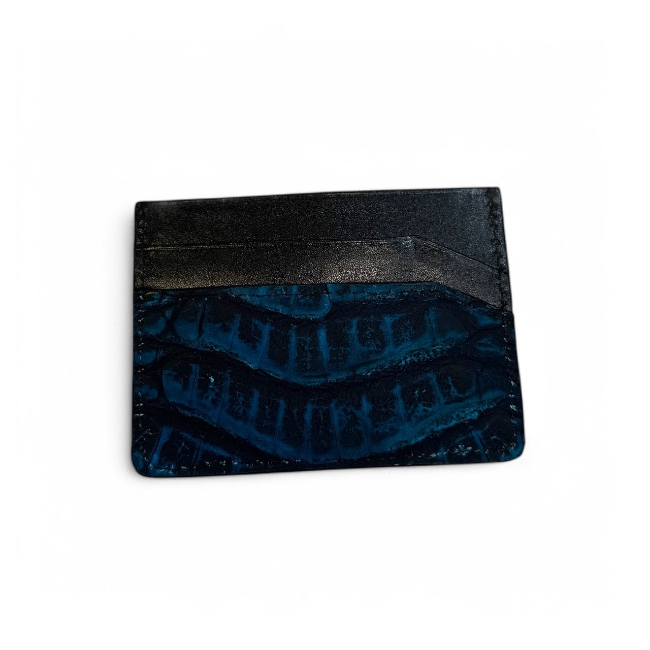 targetero de piel color negro con piel exotico cocodrile blue monster