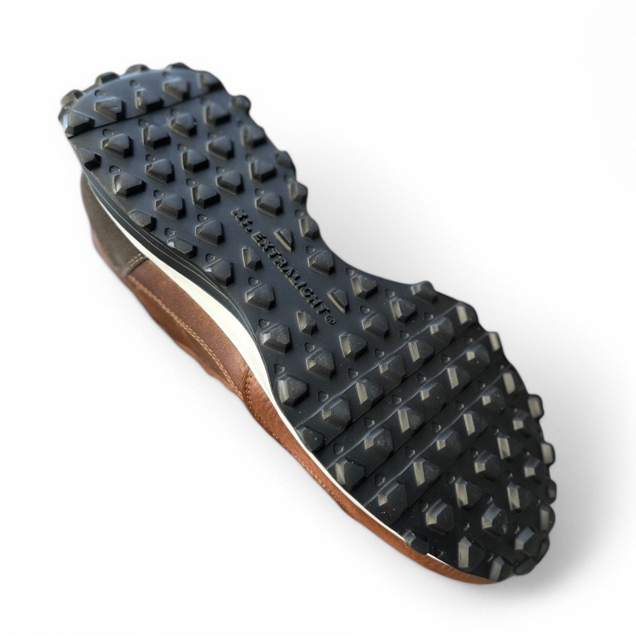 sneaker de piel VENADO CREAM / coñac mod bostoniano 20k10 suela extraligera