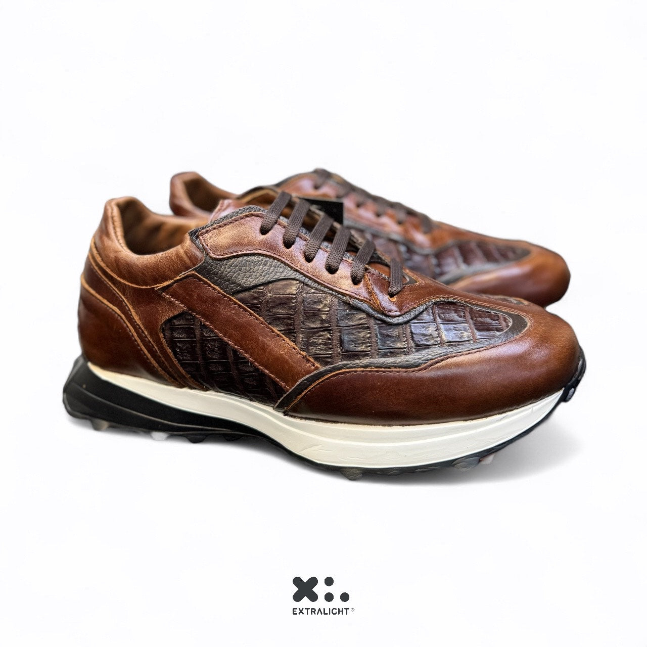 sneaker de piel venado / piel cocodrilo fuscus coñac mod sopranno extralight