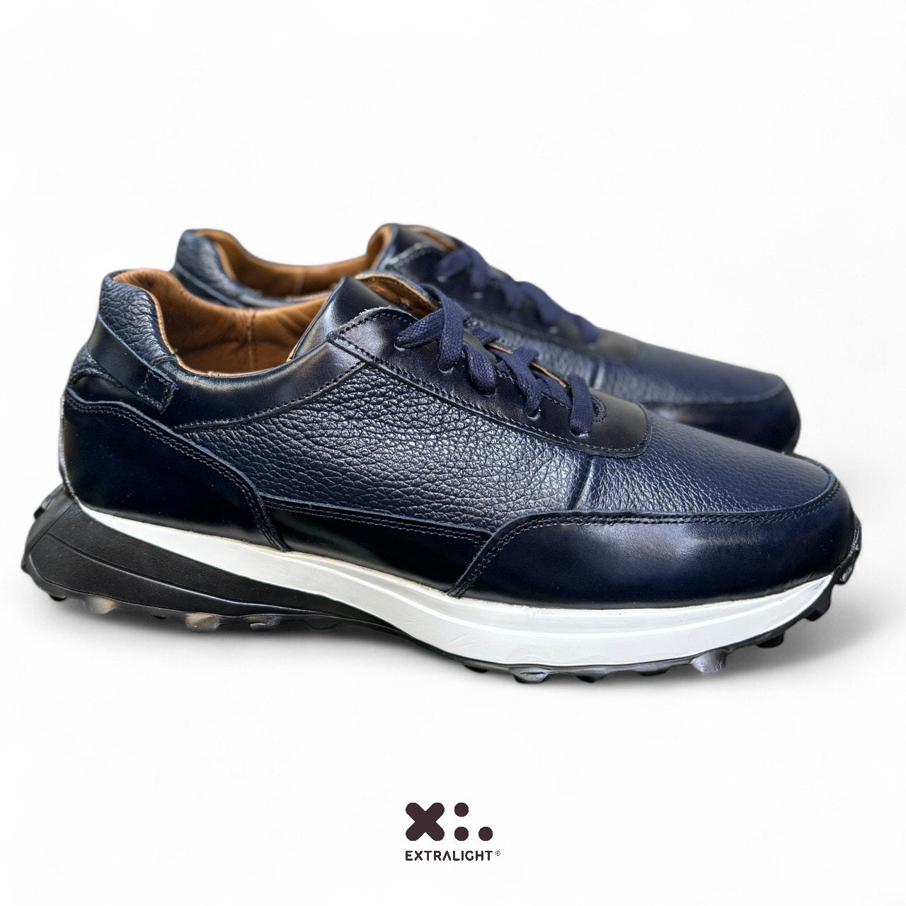 sneaker de piel pullup marino venado 20k extralight